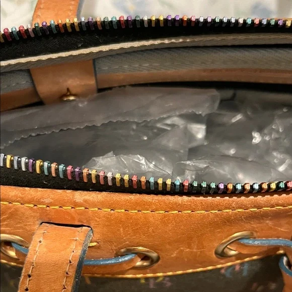 Dooney & Bourke Vintage Brown and Tan Signature Series Collection Shoulder Bag - Picture 11 of 16